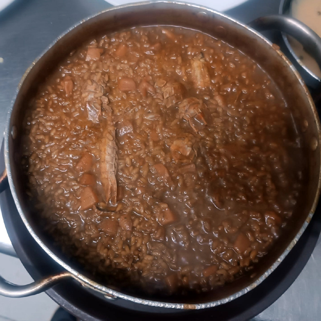 Arròs caldós amb galeres